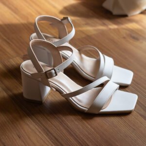 Alma Sandal